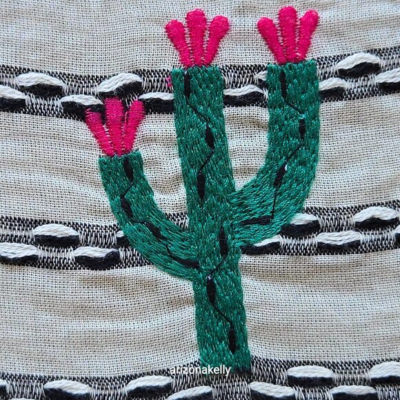 NWT RARE Anthropologie Embroidered Cactus Scarf - Picture 2 of 13